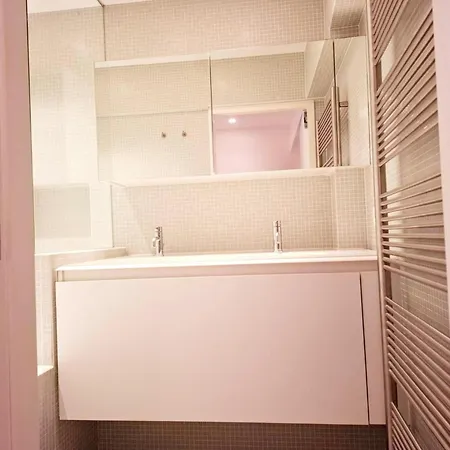 Beachfront Comfort, Cleaning Included Apartman *
